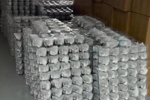 汽车车灯注塑水口激光切割：机械臂集成产线方案